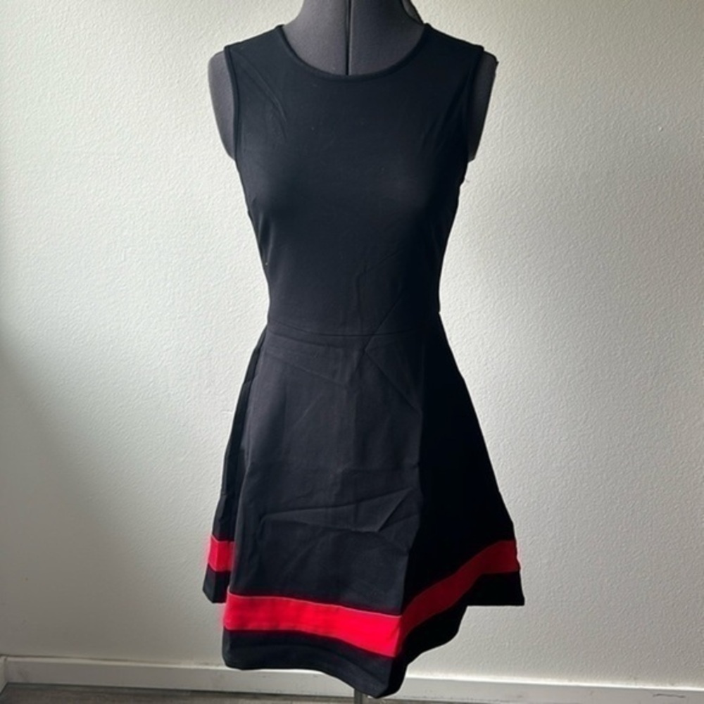 B Darlin dress simple black red striped cut out back size 3 juniors sleeveless